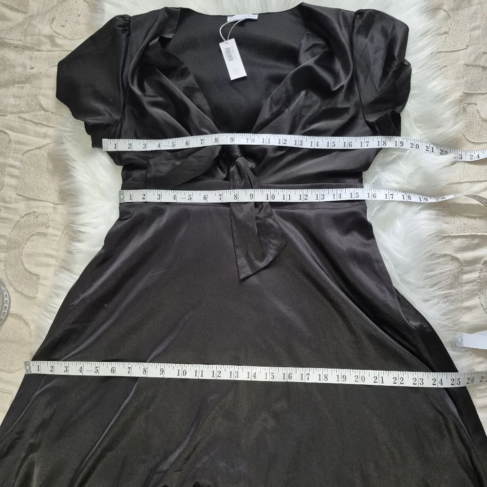 Baltic Born Poppy Satin Tie Front Midi Dress Size XL - Picture 12 of 13